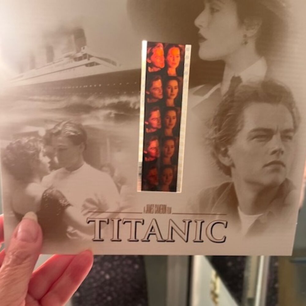 1998 Titanic Movie Film Cells in Card